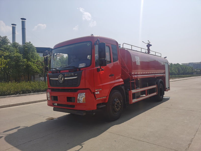 东风天锦14吨消防洒水车