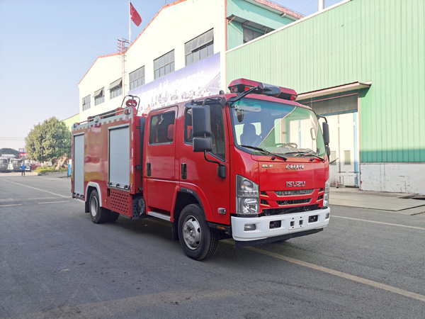 庆铃五十铃水罐消防车